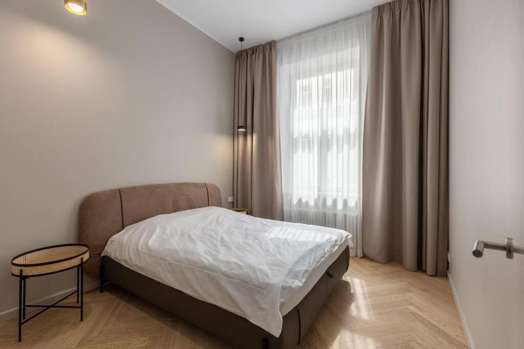 Oldtown&river View Hoffmann A4 *