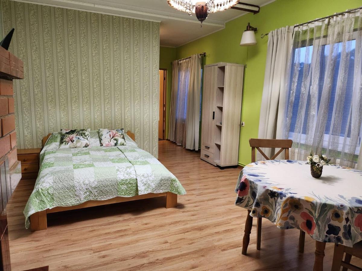 Renau Guest house *