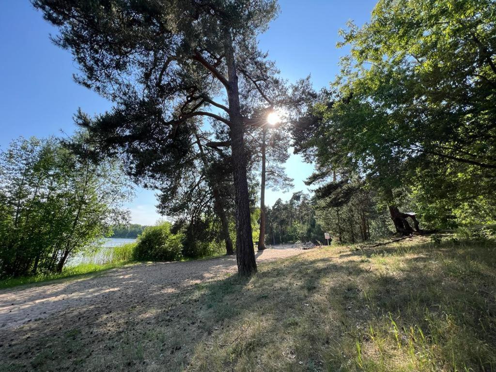 Lake&forest&city Villa