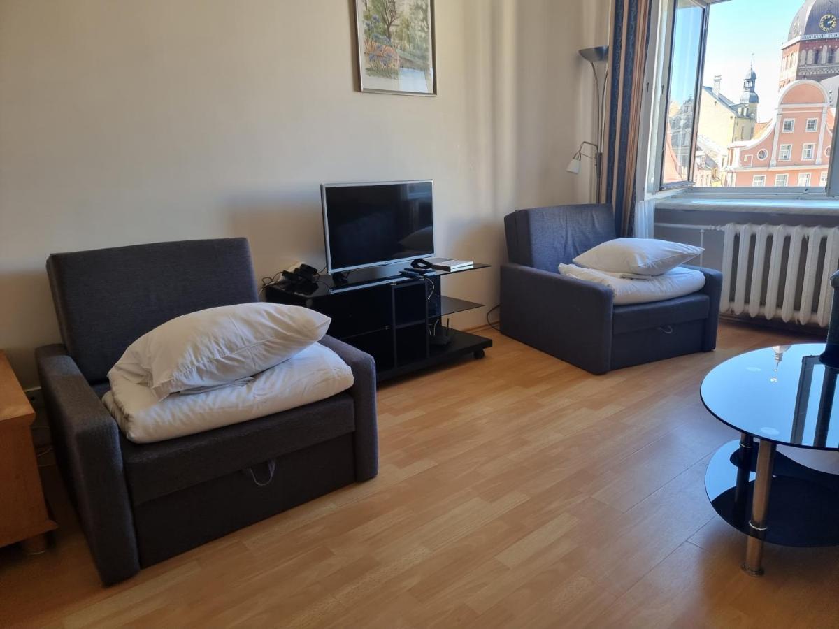 Apartment, Town Towers With Parking Apartment *
