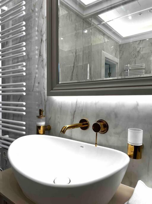Apartment In The Center Of Riga