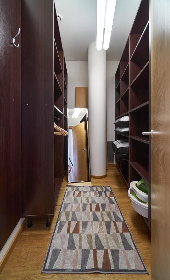 Alexander Apartment Riga