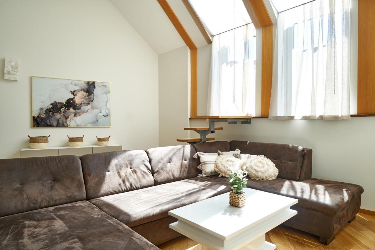 Alexander Apartment