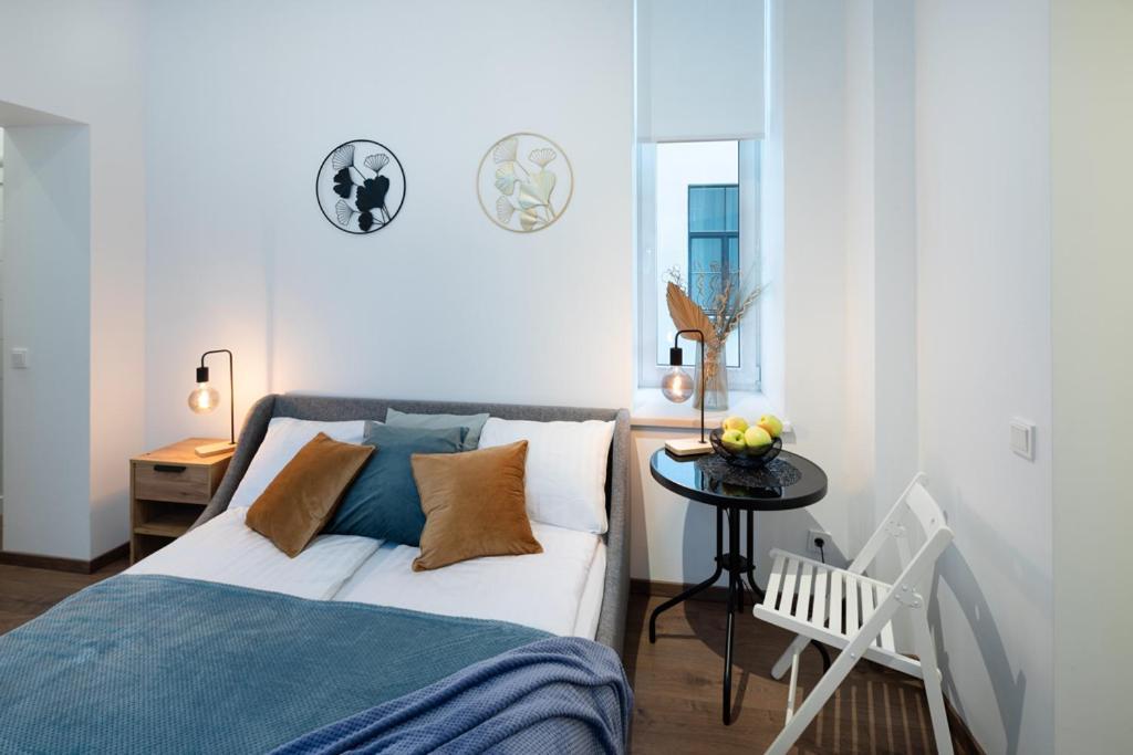 Kalnina Street Apartment *