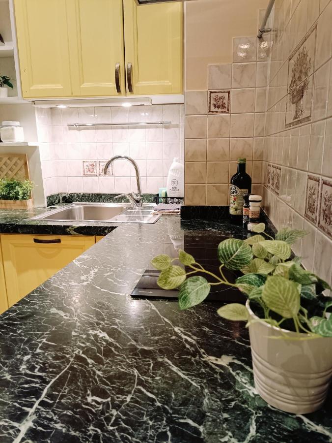 Riverside Old Town Spacious One Bedroom Few Steps From Dome Square And Cathedral Dzīvoklis