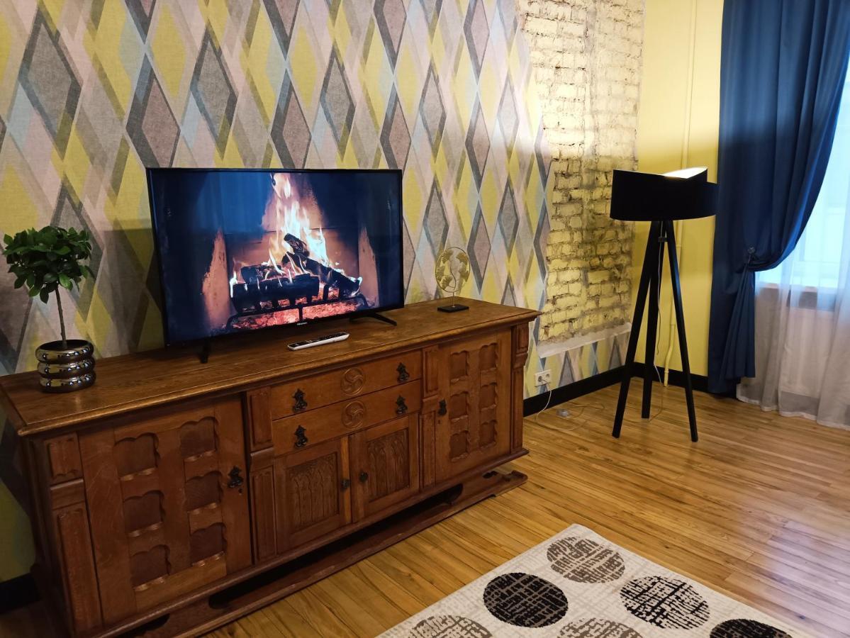 Riverside Old Town Spacious One Bedroom Few Steps From Dome Square And Cathedral *