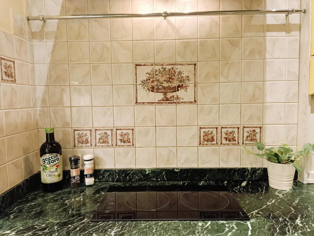 Riverside Old Town Spacious One Bedroom Few Steps From Dome Square And Cathedral Dzīvoklis