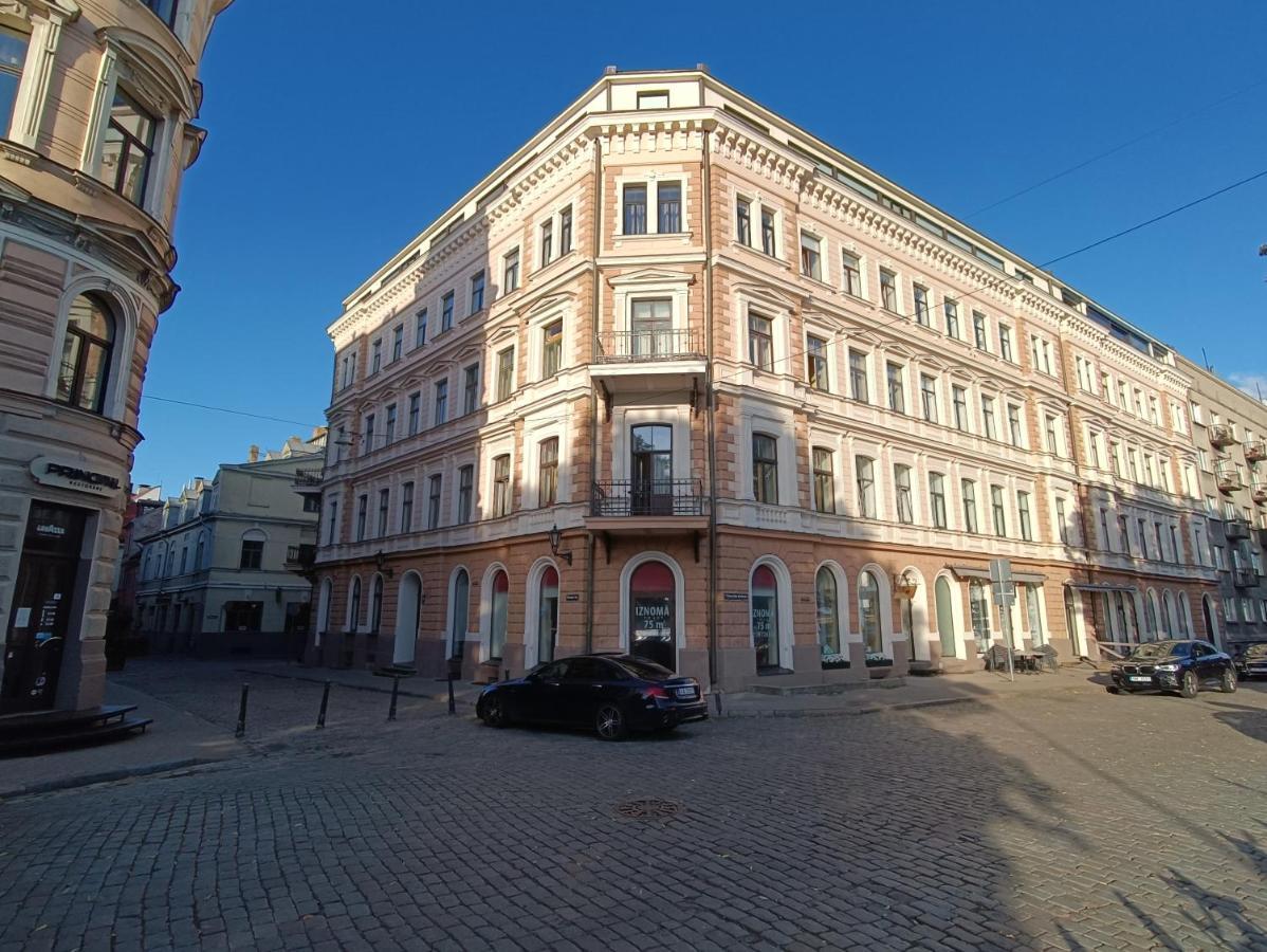 Riverside Old Town Spacious One Bedroom Few Steps From Dome Square And Cathedral Dzīvoklis Riga