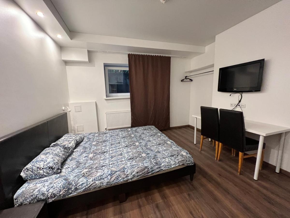 Centre E2 Inn *