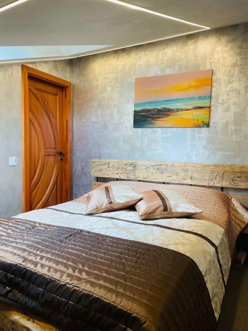 Brivibas - Wave, Free Privat Parking, Free Wifi, Self Check-in *