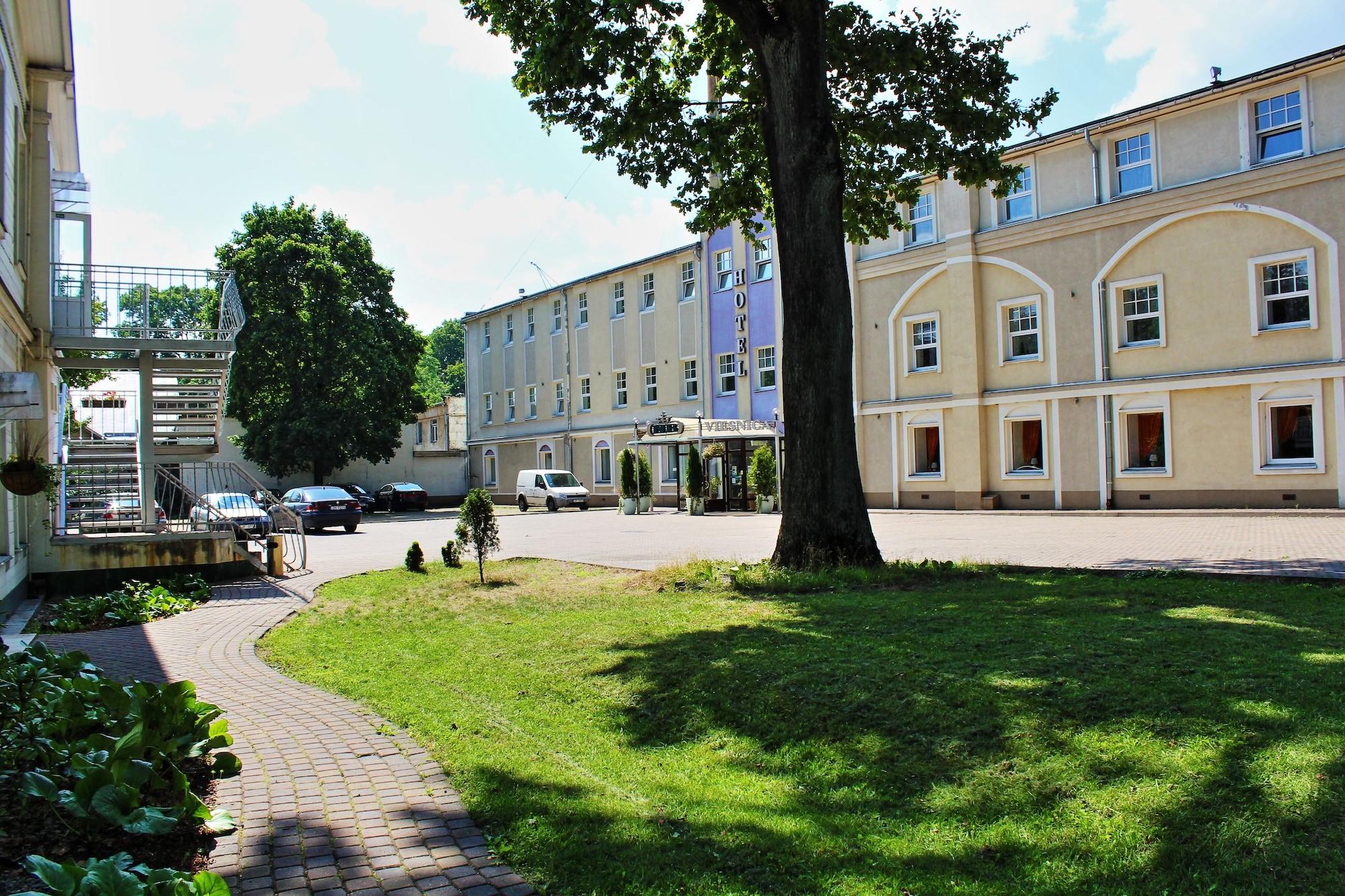 Nb With Free Parking Hotel 3*