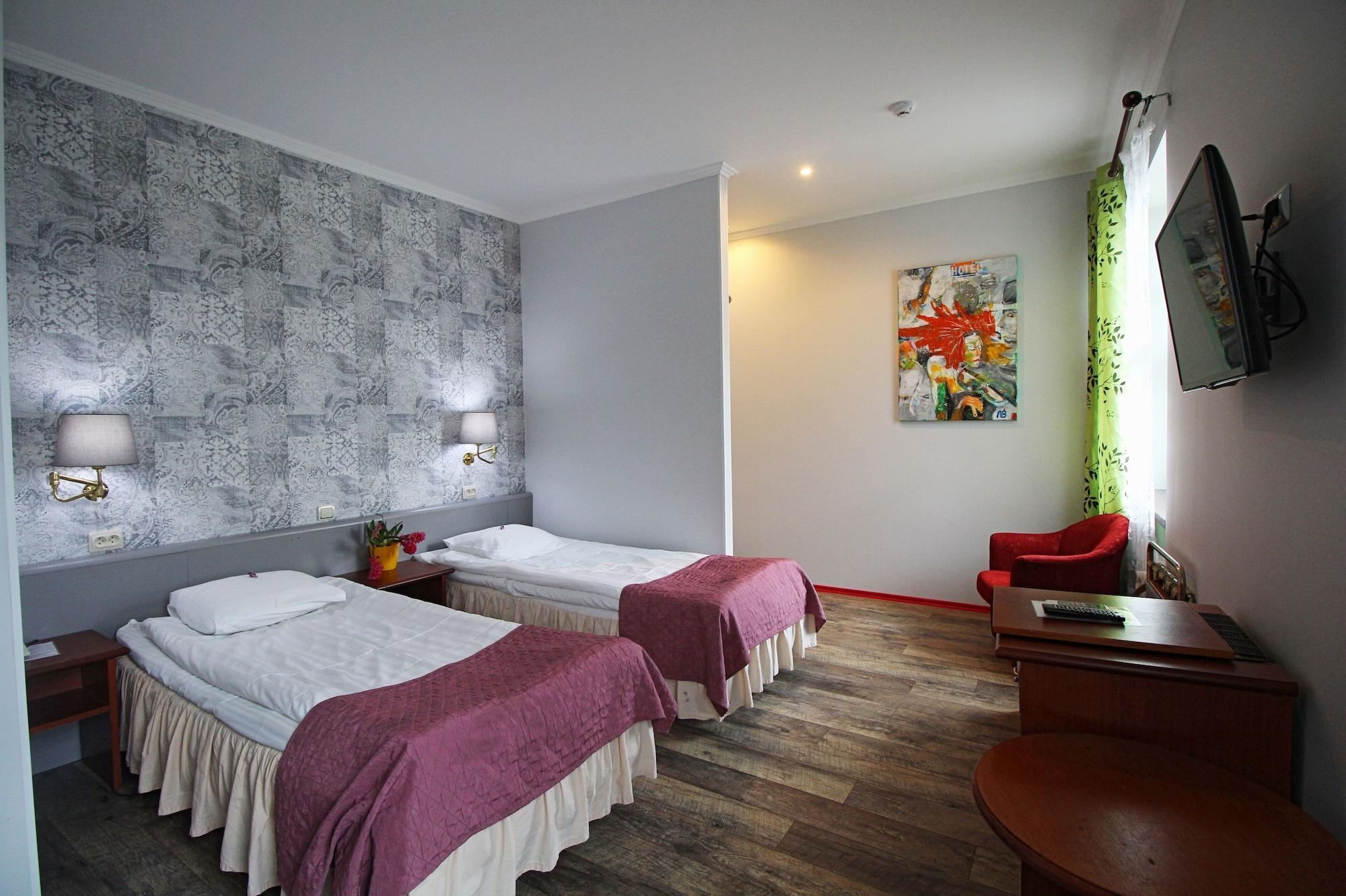 Nb With Free Parking Hotel 3*