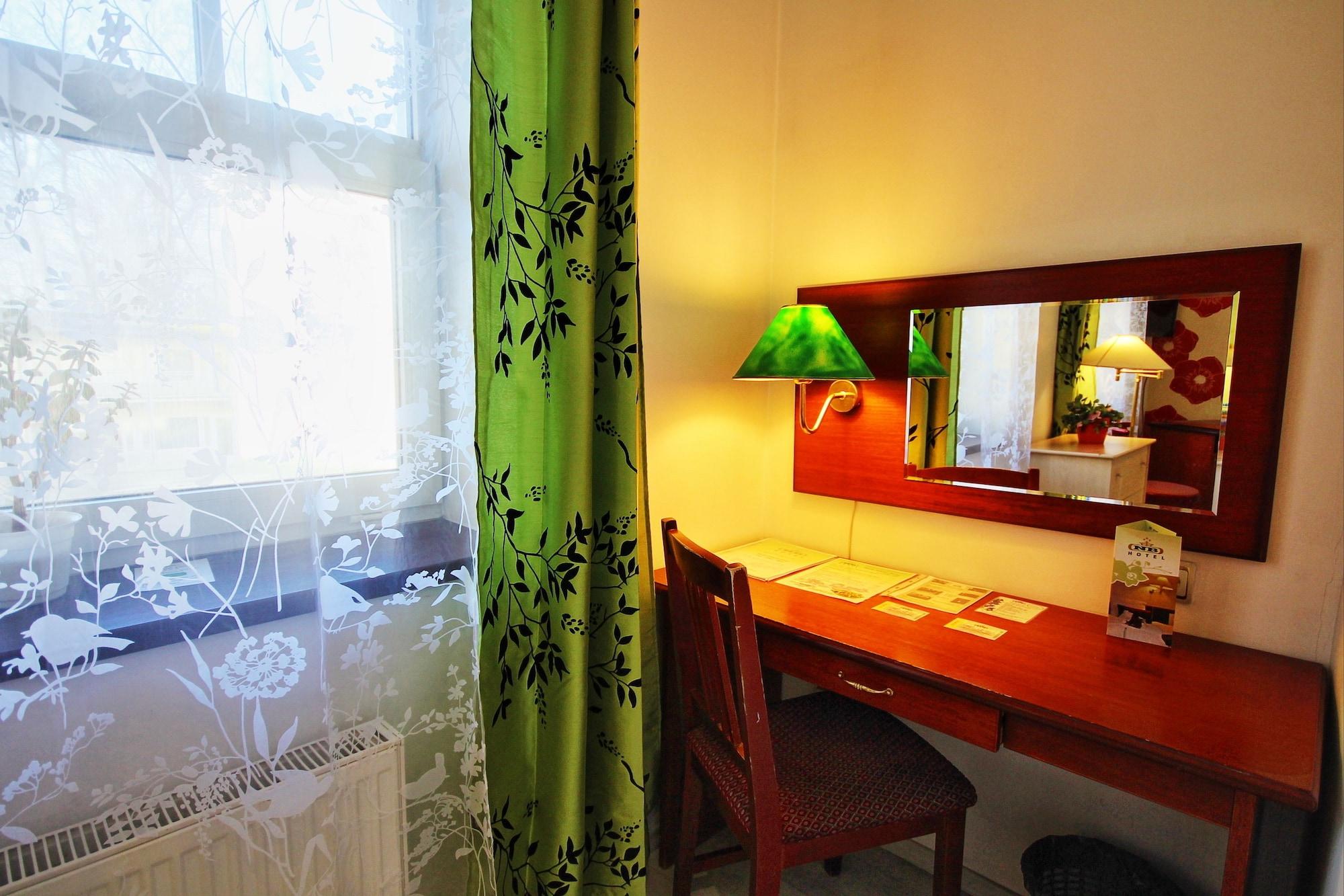 Khách sạn Nb With Free Parking Riga