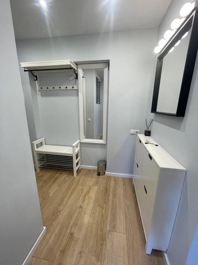 Apartment Modern 1br Haven Near Two Parks