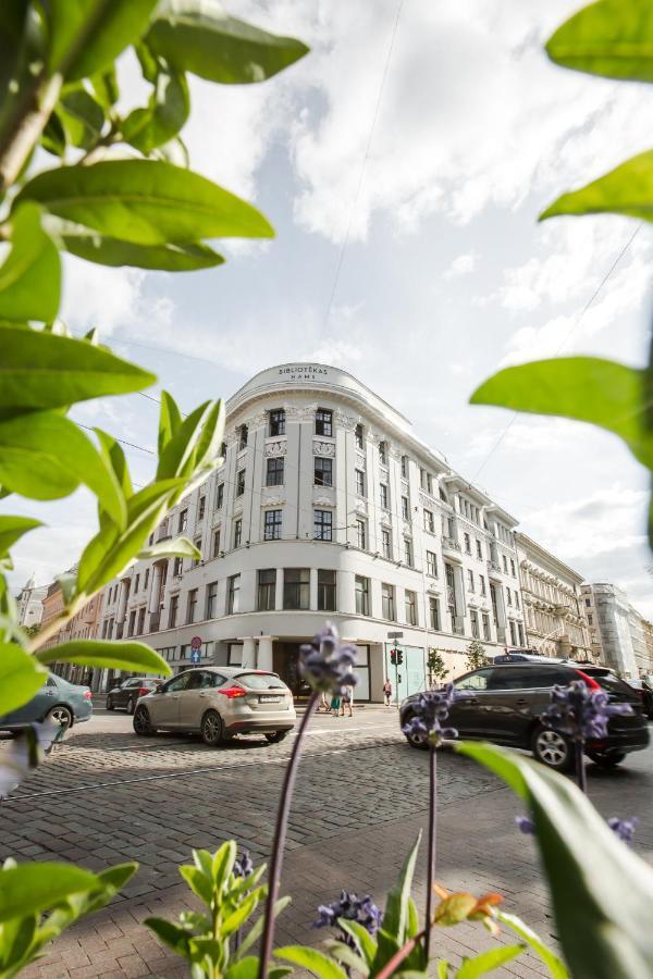 Luxury With A Park View Apartment *