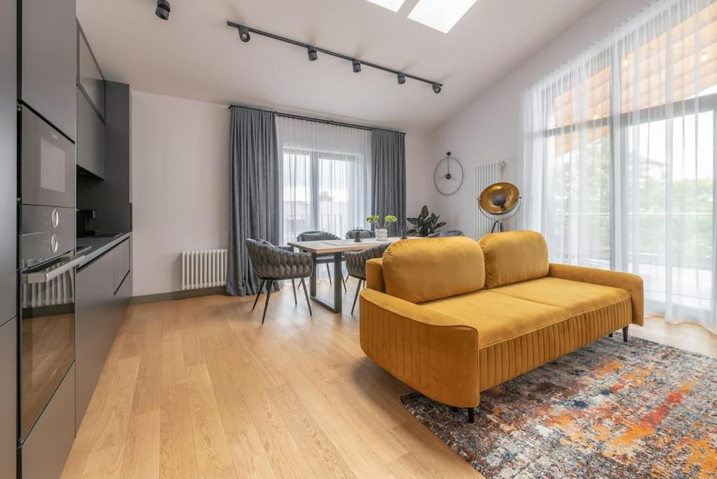 Luxurious Penthouse With Parking * Riga