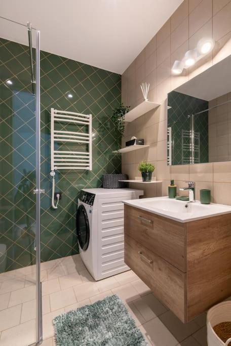 Luxurious Penthouse With Parking Riga