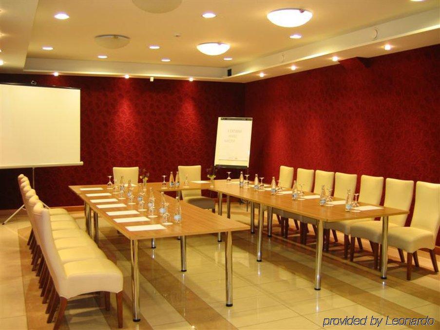 Kolonna Brigita 3*