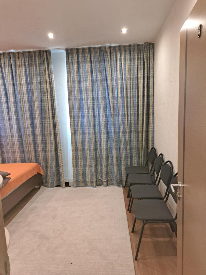Andy Service Appartments *