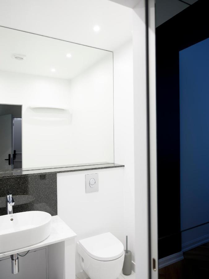 Miro Skolas - Quiet Chic, Free Parking, Self Check-in Aparthotel *