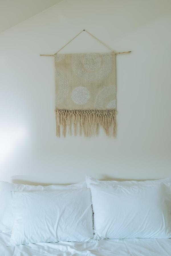 White Loft In The Center Butas Riga