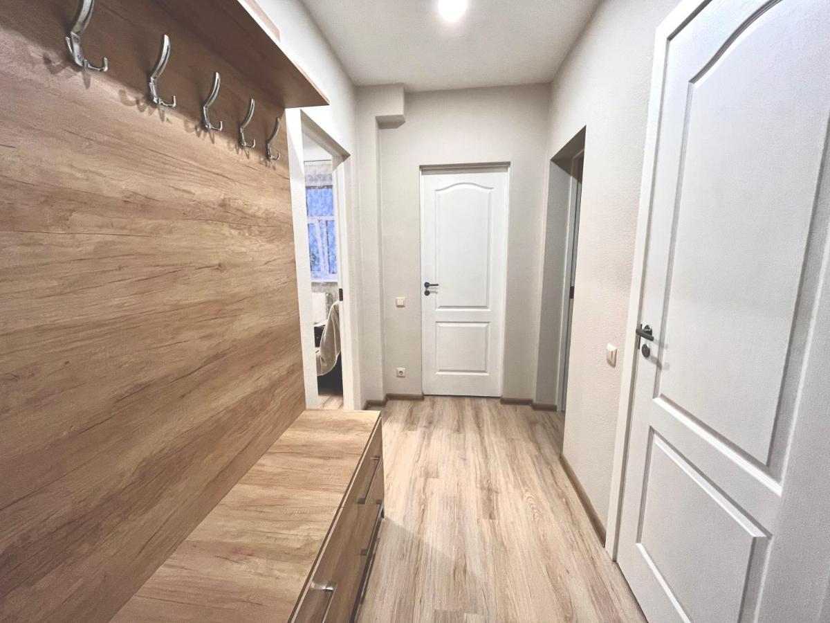 Apartment 一one Home一flat In Centrs