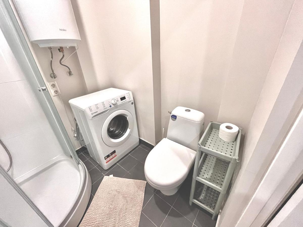 Apartment 一one Home一flat In Centrs Riga