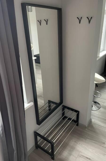 Huoneisto Minimalist Apartment-free Parking, Self Check In Riika