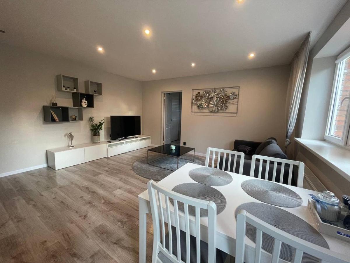 Expansive One Bedroom Gem In A Peaceful Locale Appartement Riga