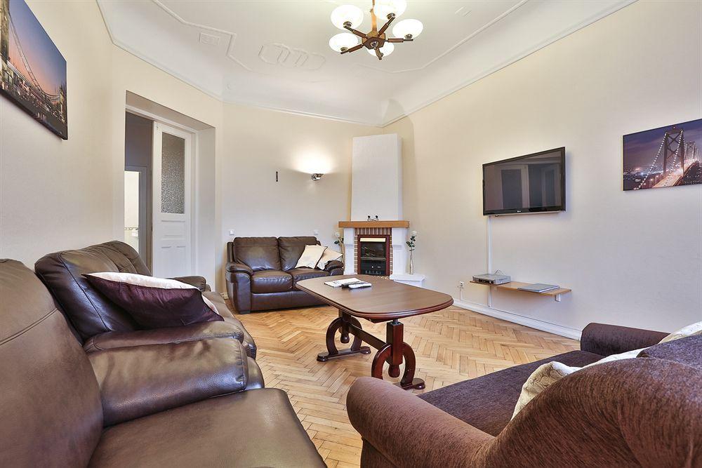 Rigaapartment Gertruda Apartments & Restaurant 3*