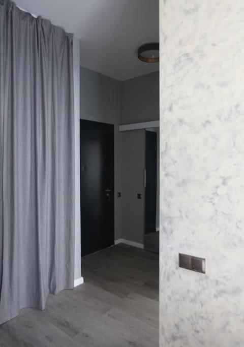 Artsy Flat Apartment