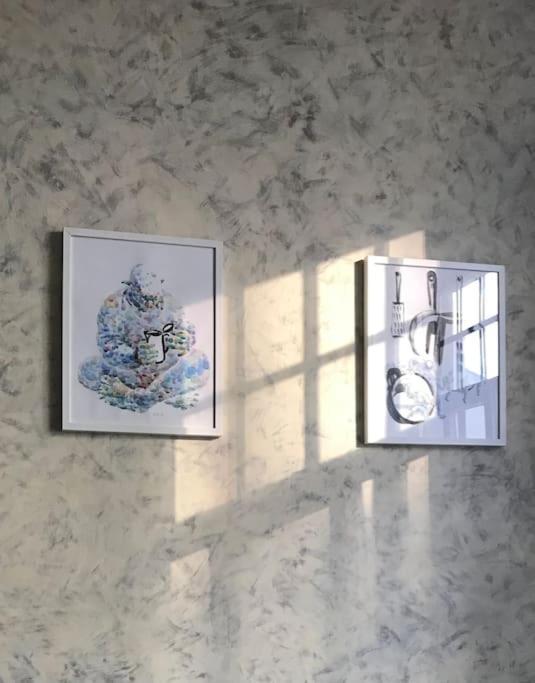 Artsy Flat *