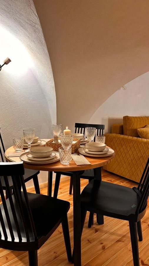 атмосферные в старой риге Appartement Riga
