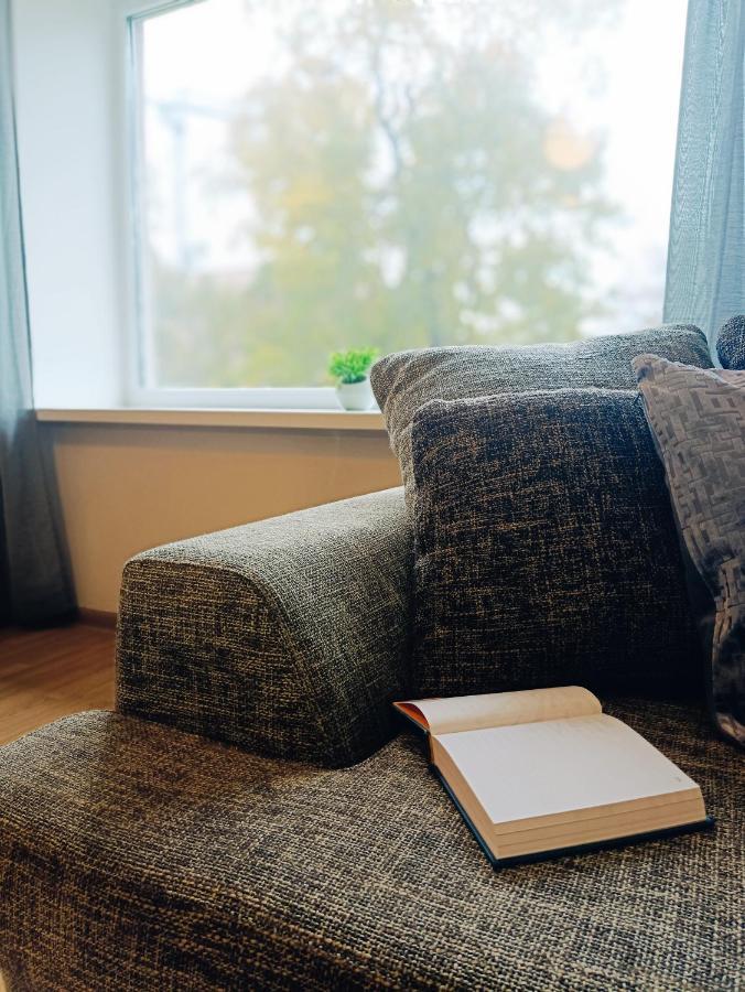 Apartment Homey Nest In Midtown Center, Up To 4 Guests, Steps From The Park, Free Parking