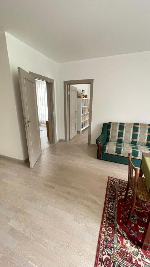 Apartment Hugo & Parking *