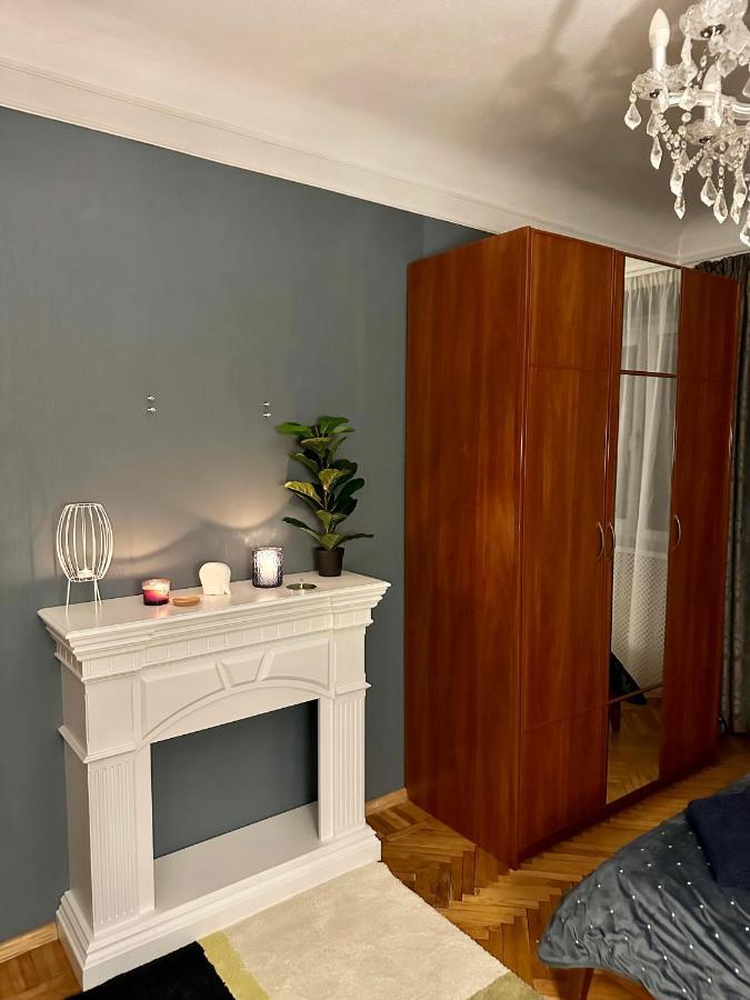 Huoneisto K-apartment