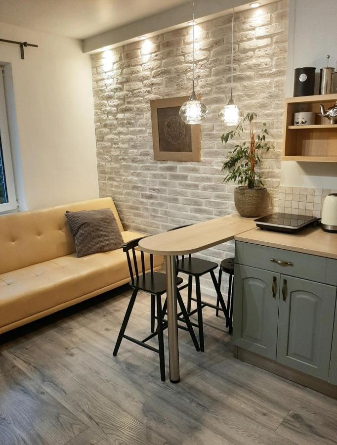 Apartment New! Cozy With Free Guarded Parking