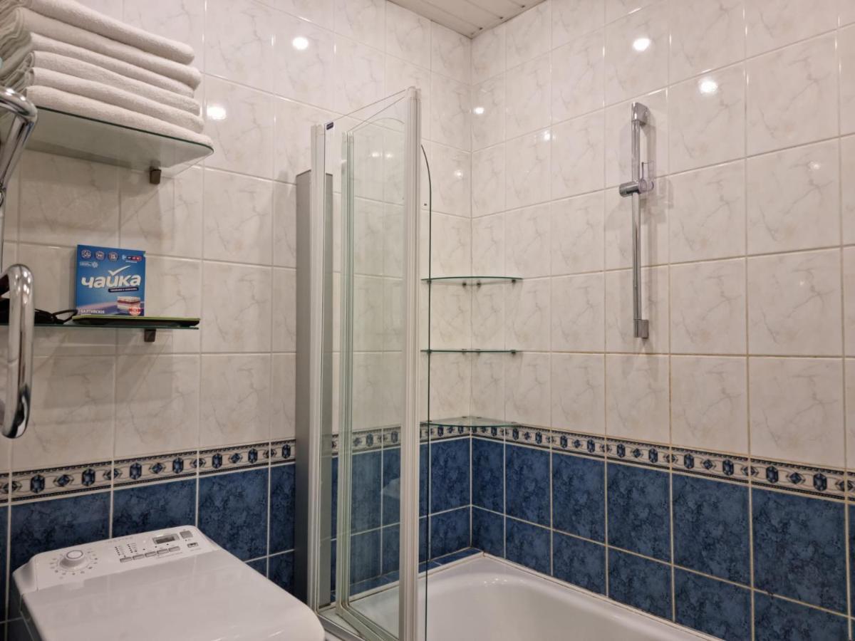 3 Bedrooms Next To Dom Square Apartment *