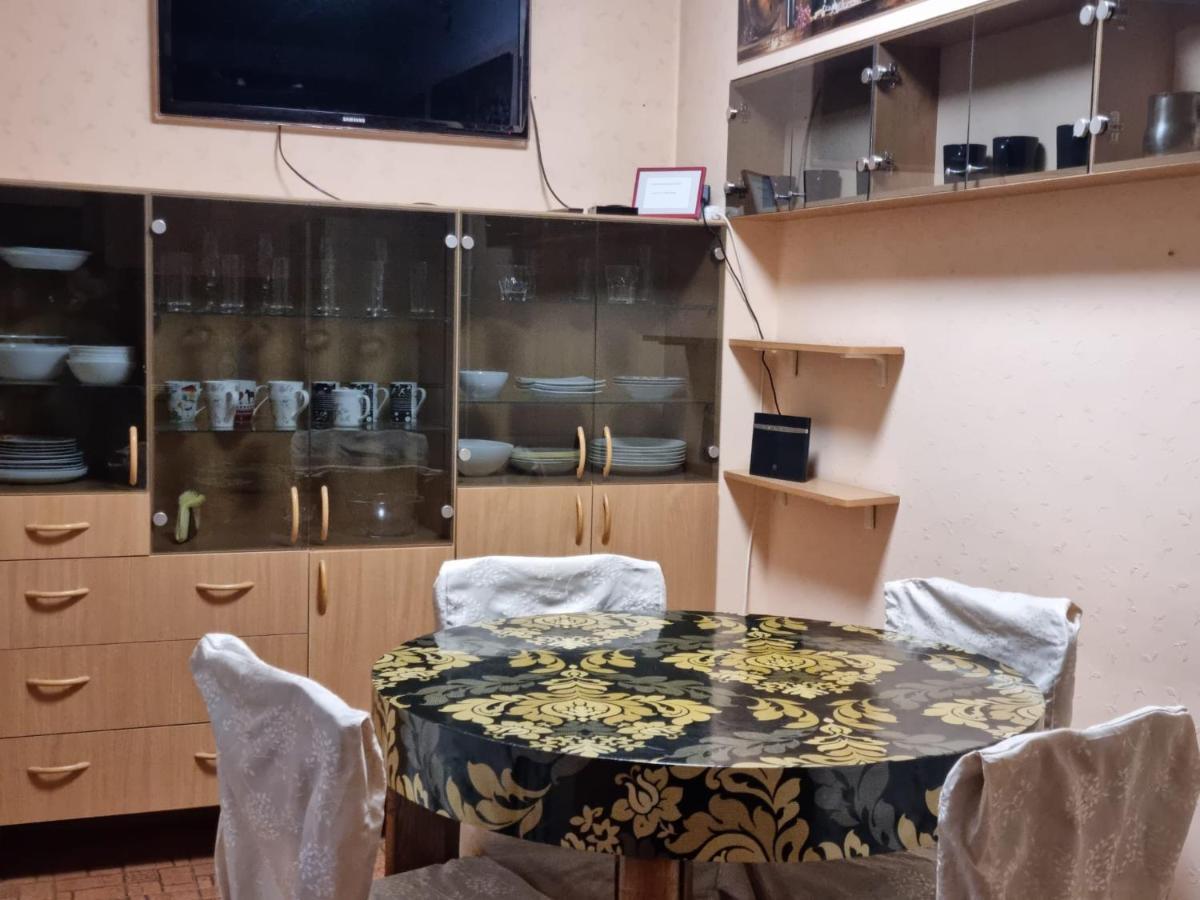 Căn hộ 3 Bedrooms Next To Dom Square