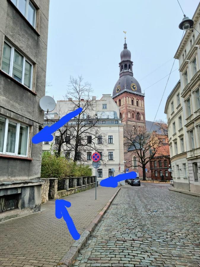 Căn hộ 3 Bedrooms Next To Dom Square *