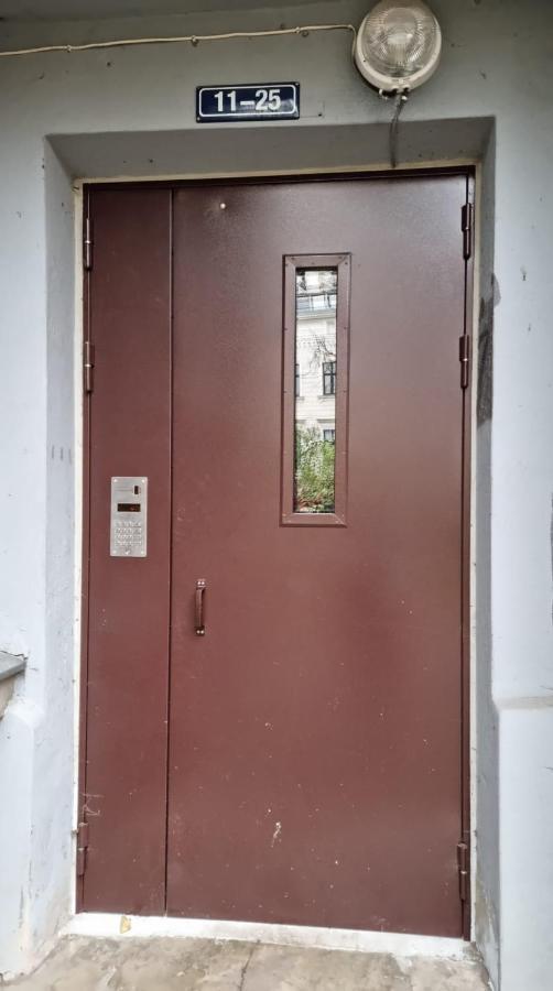 3 Bedrooms Next To Dom Square Riga