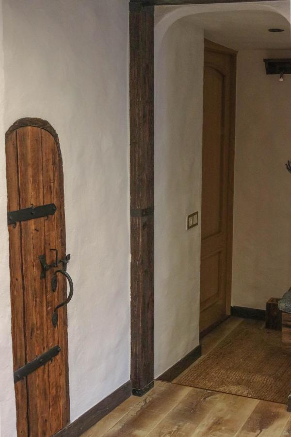 Historical Place In Old Town Apartment Riga