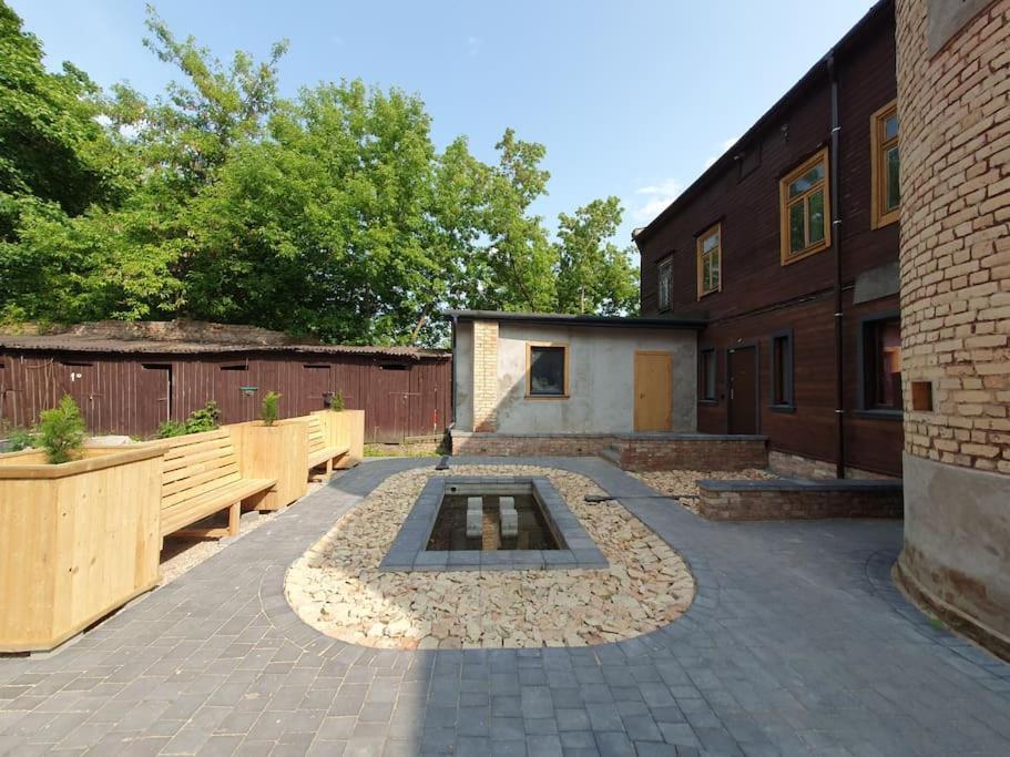 New In Historic House Apartment *
