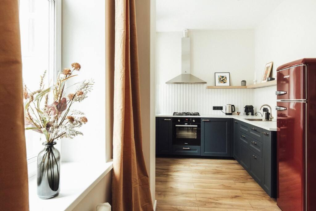 New Spacious And Cozy Apartment *