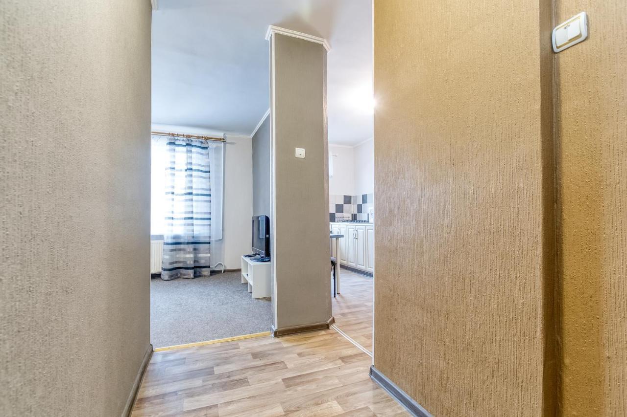Apartment Koku15 4 Free Parking Self Checkin Center 9 Min Riga