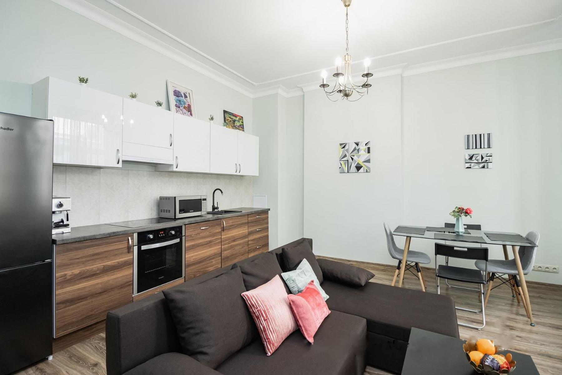 Art Deco One-bedroom In Library House With Free 5g Wifi *