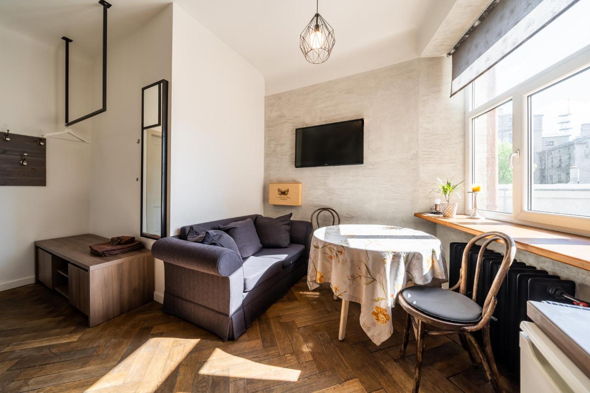 Baltic Design Apartments With Free Parking And Self Check In * Riga
