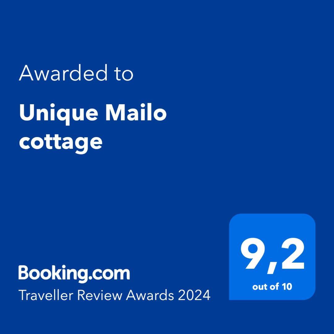 Unique Mailo *
