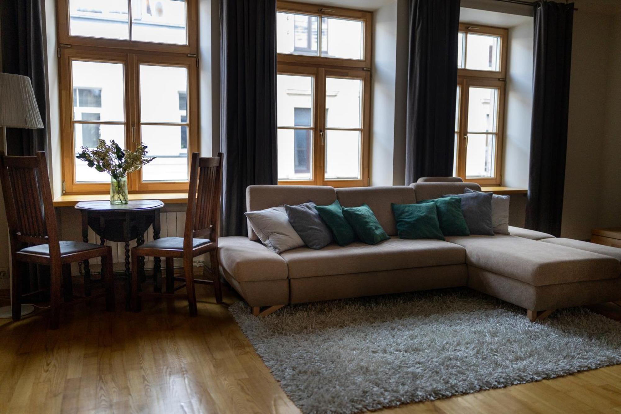 Old Harmony Apartment Riga