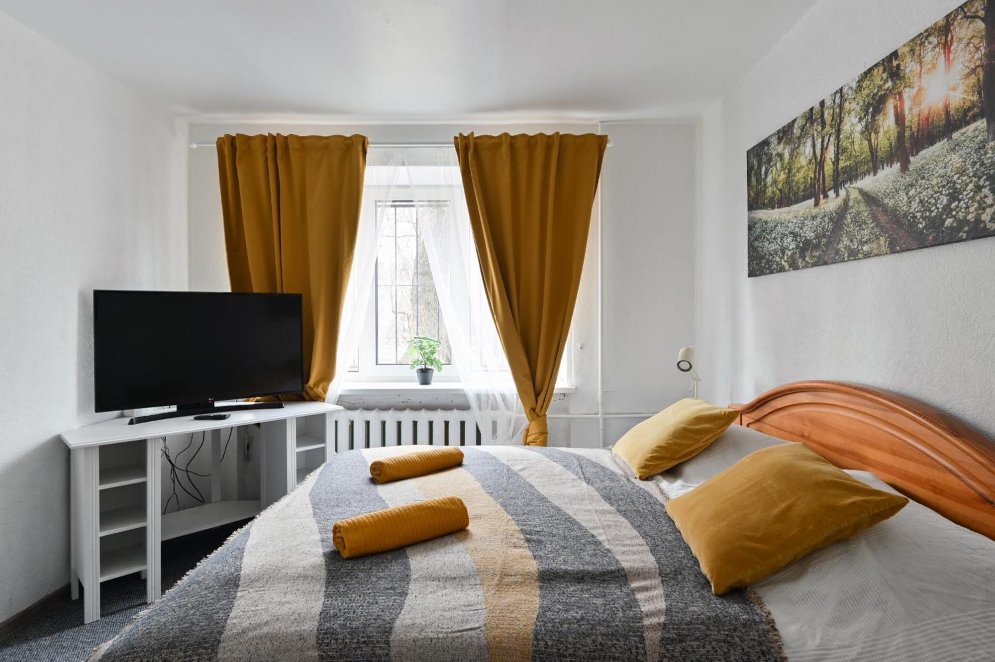 Apartment Cozy Next To Old